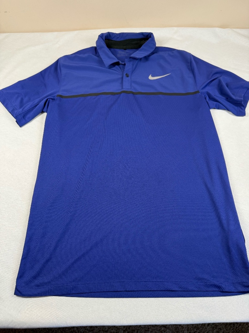 Nike Dri-Fit Golf Men's Short Sleeve Polo Shirt Size Medium - Purple
